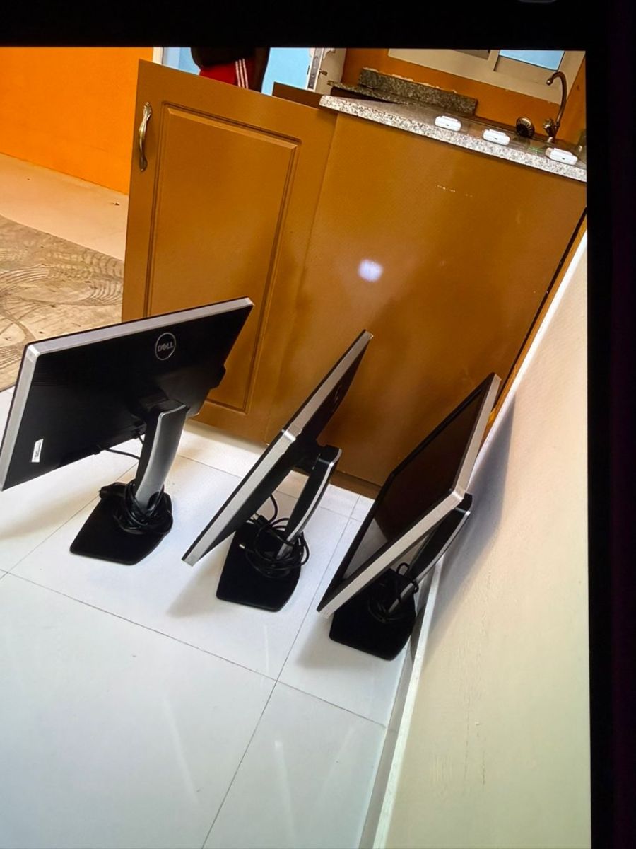 L'écrans à vendre